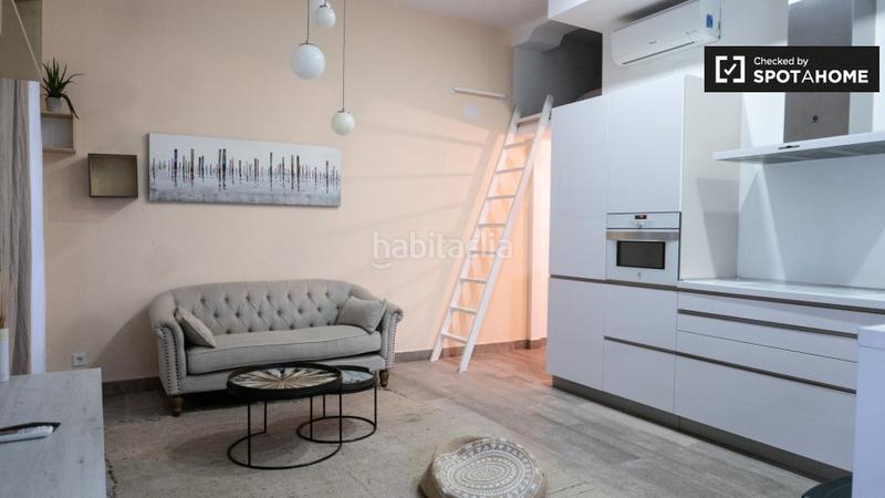 Foto 2a2fcc7e-3b68-48f2-9903-ef67ef985386. Miete etagenwohnung mit heizung in Sol Madrid