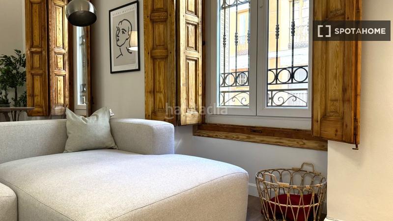 Foto 36f77472-a1e5-4423-afe7-ef116fadf0ea. Alquiler piso  de 3 dormitorios en alquiler en Trafalgar, en Madrid