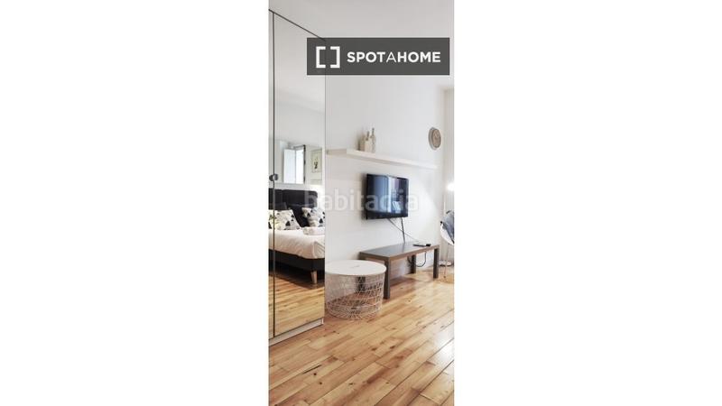 Foto bc1d4234-ee55-4b77-ba23-0f9dc9537e60. Alquiler piso estudio en alquiler en universidad, en Madrid