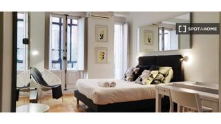 Miete Etagenwohnung in Justicia-Chueca. Estudio en alquiler en universidad, madrid