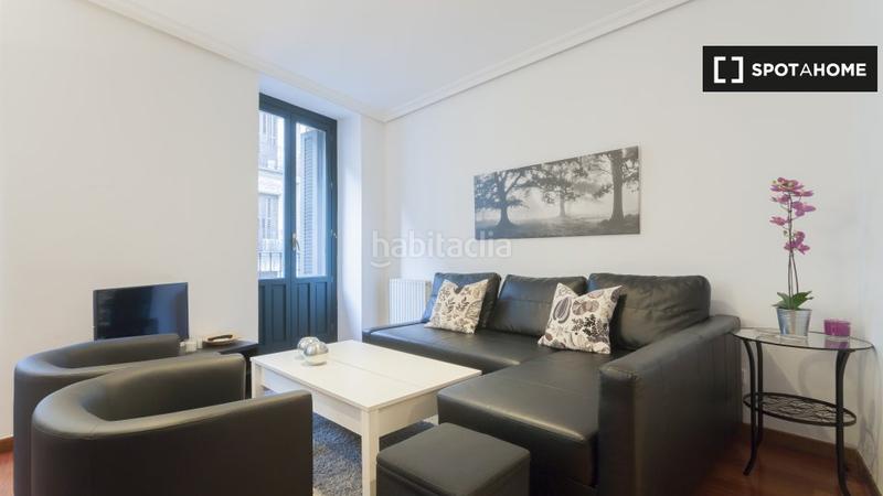 Foto f80c4f55-636e-4690-a56d-7da952fce1e6. Alquiler piso estudio en alquiler en universidad, en Madrid