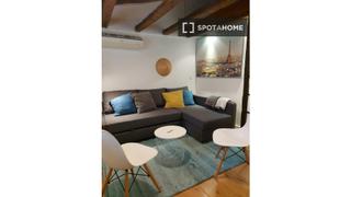 Affitto Appartamento in Universidad-Malasaña. Apartamento estudio en alquiler en chueca, milán