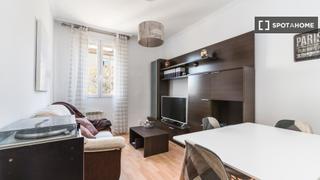 Affitto Appartamento in Moscardó. Piso en alquiler de 2 habitaciones en moscardó, madrid