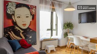Location Appartement à Justicia-Chueca. Piso de 3 habitaciones en alquiler en justicia, madrid