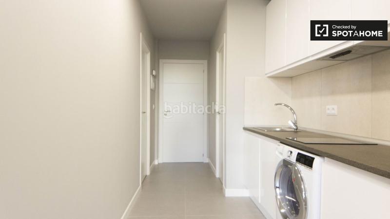 Foto be24699b-8540-48e8-9abc-3610fbf8e39b. Alquiler piso estudio en alquiler en príncipe pío, en Madrid
