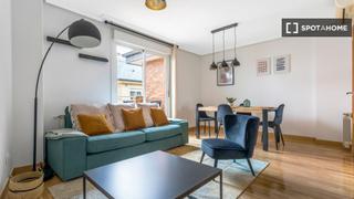 Location Appartement à Berruguete. Piso en alquiler de 2 dormitorios en valdeacederas, madrid