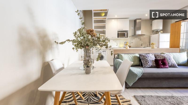 Foto 0fdda354-38ba-4fb6-a3ac-71a11a76d38d. Alquiler piso apartamento de 1 dormitorio en alquiler en Trafalgar, en Madrid