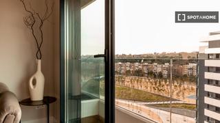 Miete Etagenwohnung in Imperial. Piso entero de 2 dormitorios en madrid.