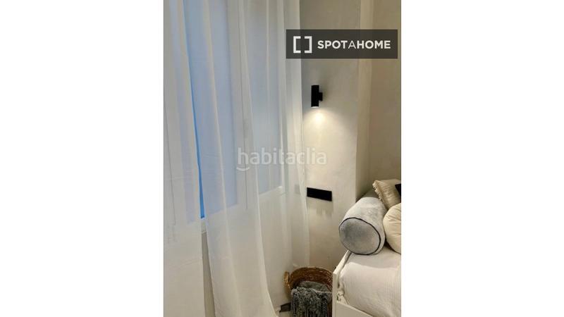 Foto 23a71904-da39-4d61-9e56-7e12659197a6. Alquiler piso estudio en alquiler en cortes, . en Madrid