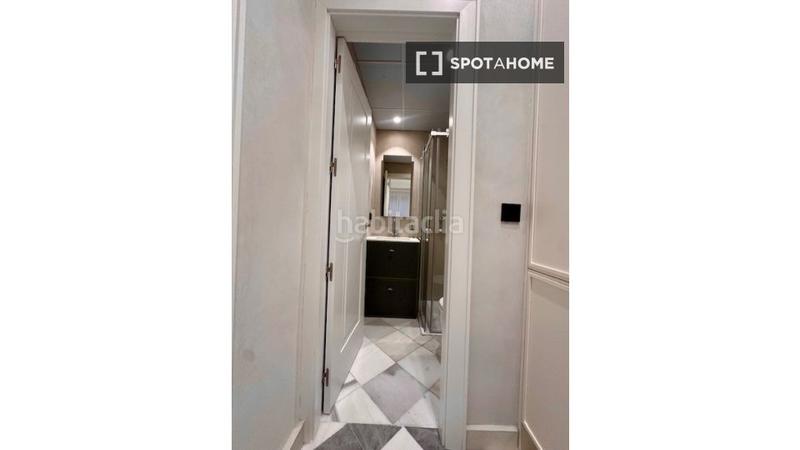 Foto 46376cec-2d4d-44ec-b833-61e87519253b. Alquiler piso estudio en alquiler en cortes, . en Madrid
