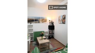 Lloguer Pis a Pacífico. Apartamento de 2 dormitorios en alquiler en pacífico, madrid