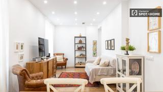 Lloguer Pis a Ibiza. Apartamento de 3 habitaciones en alquiler en madrid