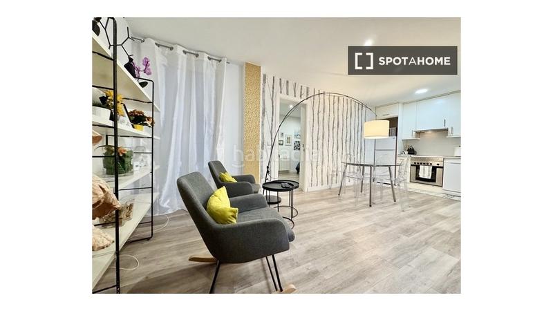 Foto f24ee60d-4230-42f4-89b5-598c119ef811. Alquiler piso apartamento de 1 dormitorio en alquiler en centro, . en Madrid