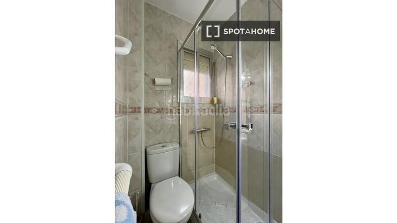 Foto af1d65f4-54f5-42df-8cd1-111394b0185d. Alquiler piso  de 3 habitaciones en alquiler en Numancia, en Madrid