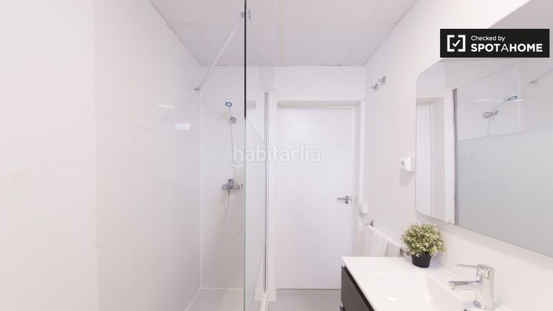 Foto 4fe4e2ed-37e5-4576-93fa-ba56ccae8cdc. Rent flat with heating in Pueblo Nuevo Madrid