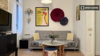 Alquiler Piso en Embajadores-Lavapiés. Apartamento de 2 dormitorios en alquiler en embajadores, madrid
