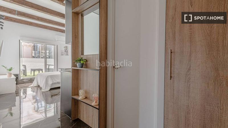 Foto 5db1a37d-bee5-4e66-a104-b36bdf82bf59. Alquiler piso estudio en Sol Madrid
