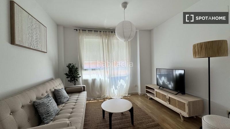 Foto 43374f0c-9b2a-46b6-bde4-de4450693840. Alquiler piso apartamento de 1 dormitorio en alquiler en almenara, en Madrid