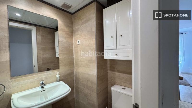 Foto 42a35c3c-d33f-412d-8440-b4158c24c6ca. Rent flat with heating in Almenara-Ventilla Madrid