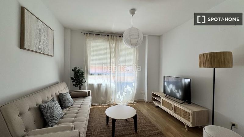 Foto 842c3e08-ceb3-415e-add1-c5a7b5073aab. Rent flat with heating in Almenara-Ventilla Madrid
