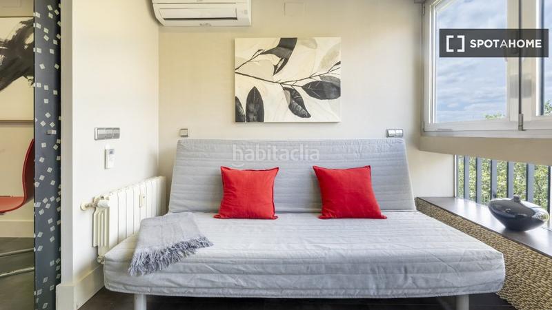 Foto 30529eda-2810-452c-b05b-b4b4e7be8c2d. Rent flat with heating in Castillejos-Cuzco Madrid