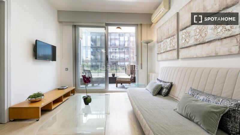 Foto 0d91ff2d-9406-4236-974f-cadabfcb162c. Alquiler piso estudio en alquiler en cuatro caminos, en Madrid