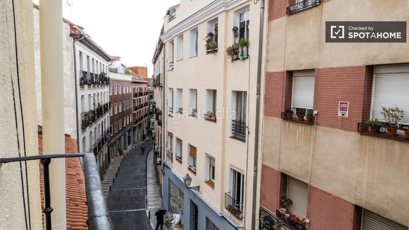 Foto 55b250d7-d3bd-466e-b2c5-8ab50f7f6e33. Miete etagenwohnung mit heizung in Embajadores-Lavapiés Madrid