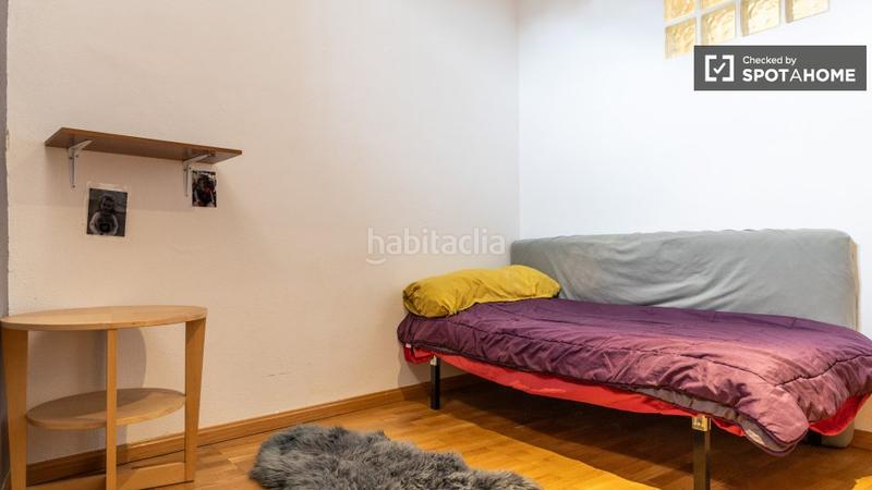 Foto 37bd16d7-fc77-4dfc-8c0b-7026c645a03e. Rent flat with heating in Embajadores-Lavapiés Madrid