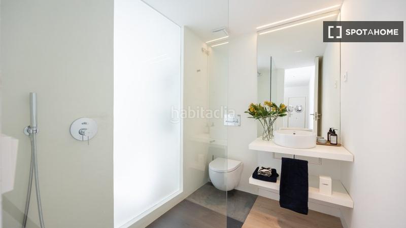 Foto 01cdd638-a1d9-43c6-b1eb-118e37d07ae5. Alquiler piso estudio en alquiler en cuatro caminos, . en Madrid