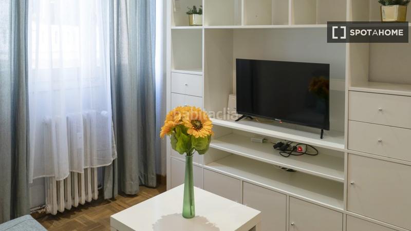 Foto 736a3f5f-02c3-436d-a785-721d581f96e7. Alquiler piso estudio en alquiler en Sol, . en Sol Madrid