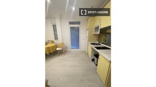 Rent Flat in Justicia-Chueca. Estudio en alquiler en trafalgar, madrid