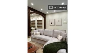 Etagenwohnung in Embajadores-Lavapiés