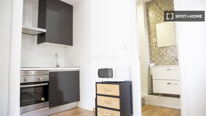 Foto d8db53a1-ef15-4011-b5d7-d940ebb2ce36. Alquiler piso estudio en alquiler en Sol, en Sol Madrid