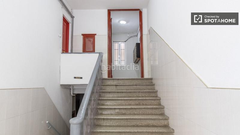 Foto ebd04cb1-0d33-4afb-b225-946384e92e7a. Alquiler piso  de 3 habitaciones en alquiler en Palos de Moguer en Madrid