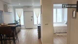 Lloguer Pis a Ambroz. Piso en alquiler de 3 habitaciones en el casco histórico de madr