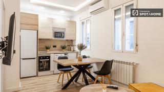 Miete Etagenwohnung in Palos de Moguer. Piso de 2 habitaciones en alquiler en palos de moguer