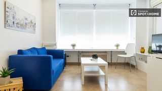 Rent Flat in Arapiles. Apartamento de 1 dormitorio en alquiler en arapiles, madrid.