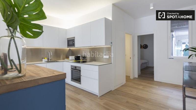 Foto 9ad8edf9-8696-470e-96bc-cf893ffc36d4. Alquiler piso apartamento de 1 dormitorio en alquiler en malasaña, en Madrid