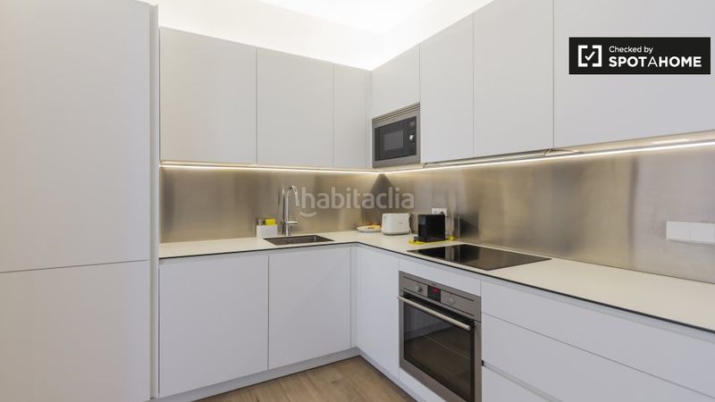 Foto e44baf5c-0d02-4bda-8785-faa8eb6c75bc. Rent flat with heating in Universidad-Malasaña Madrid