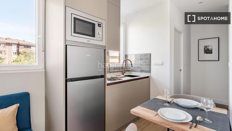 Foto ac9e3256-6296-4983-bf2a-a02bb6756489. Alquiler piso estudio en alquiler en San Juan Bautista, en Madrid
