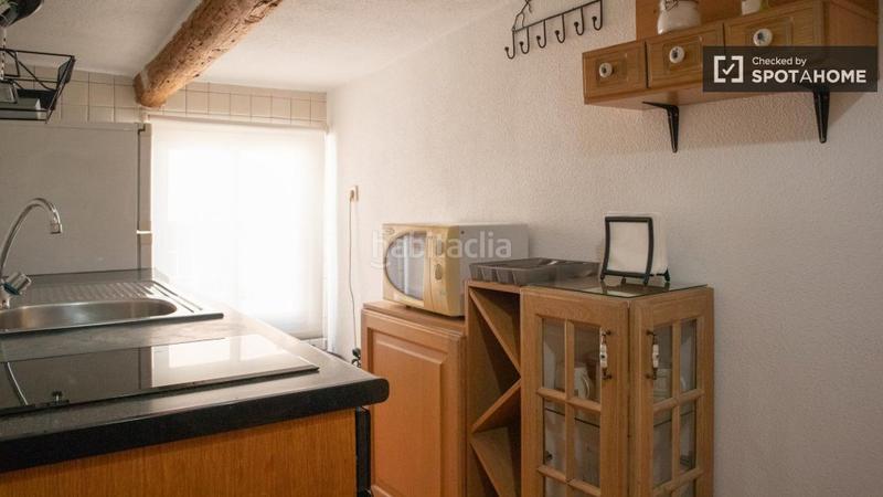 Foto ea28f49d-e02f-41d4-b6f5-b76021f88fc6. Alquiler piso estudio en alquiler en embajadores, en Madrid