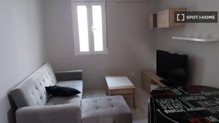 Lloguer Pis a Bellas Vistas. Estudio en alquiler en cuatro caminos, madrid