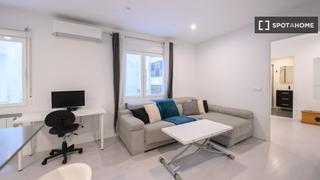 Lloguer Pis a Castilla. Apartamento de 1 dormitorio en alquiler en castilla, madrid