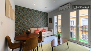 Rent Flat in Bellas Vistas. Piso en alquiler de 2 dormitorios en bellas vistas, madrid