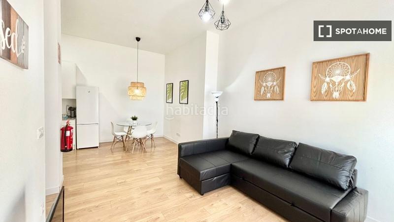 Foto 025a6221-bd78-484c-8f2a-85764e980382. Location appartement avec chauffage dans Las Águilas Madrid