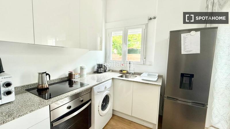 Foto 98f6644d-26dd-495f-8bd9-4db50b55002f. Rent flat with heating in Las Águilas Madrid
