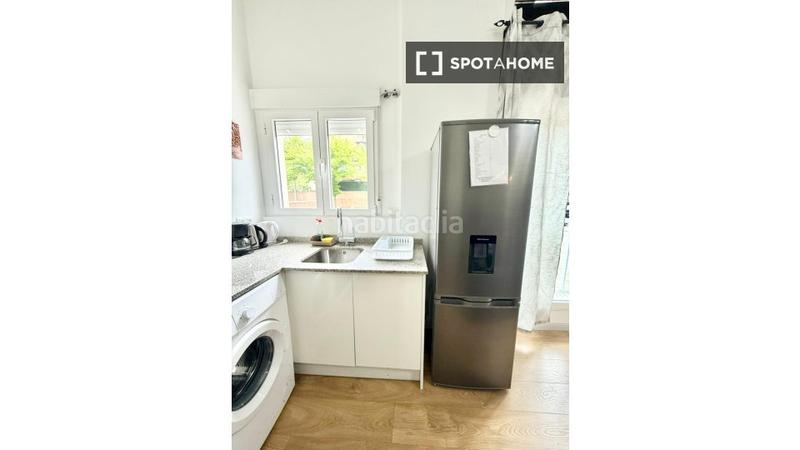 Foto ff52a930-b2c9-4131-bdd1-a1d468ec8290. Rent flat with heating in Las Águilas Madrid