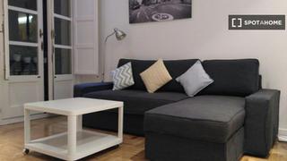 Affitto Appartamento in Cortes-Huertas. Apartamento de 1 dormitorio en alquiler en madrid centro