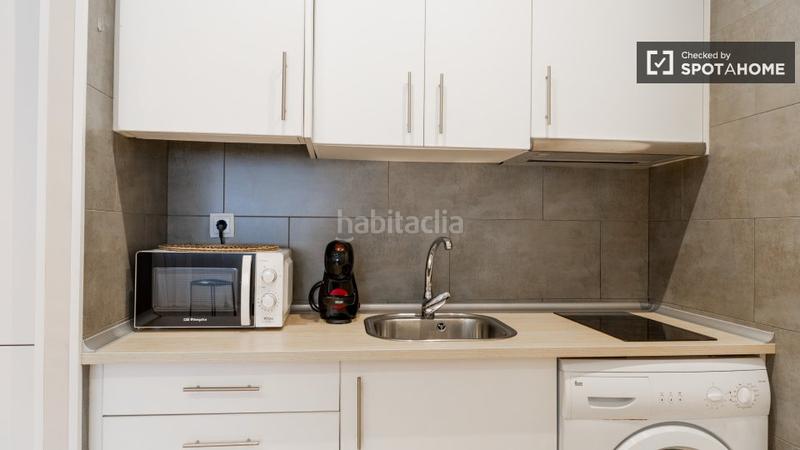 Foto 17d14af8-97d7-499f-bb45-4c4351d49b29. Alquiler piso apartamento de 1 dormitorio en alquiler en Legazpi, en Madrid