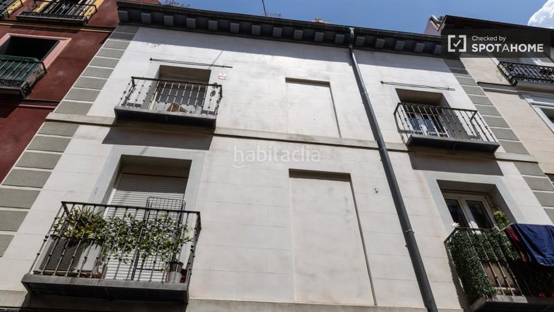 Foto 2b0802a9-d6c9-4766-b41b-899019ff92ac. Rent flat with heating in Embajadores-Lavapiés Madrid